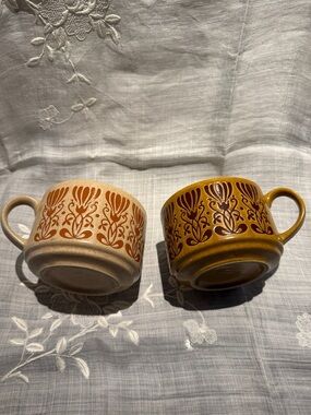 Vintage 1970s Stoneware Soup Mugs Set of 2 Brown Floral Speckled Pottery